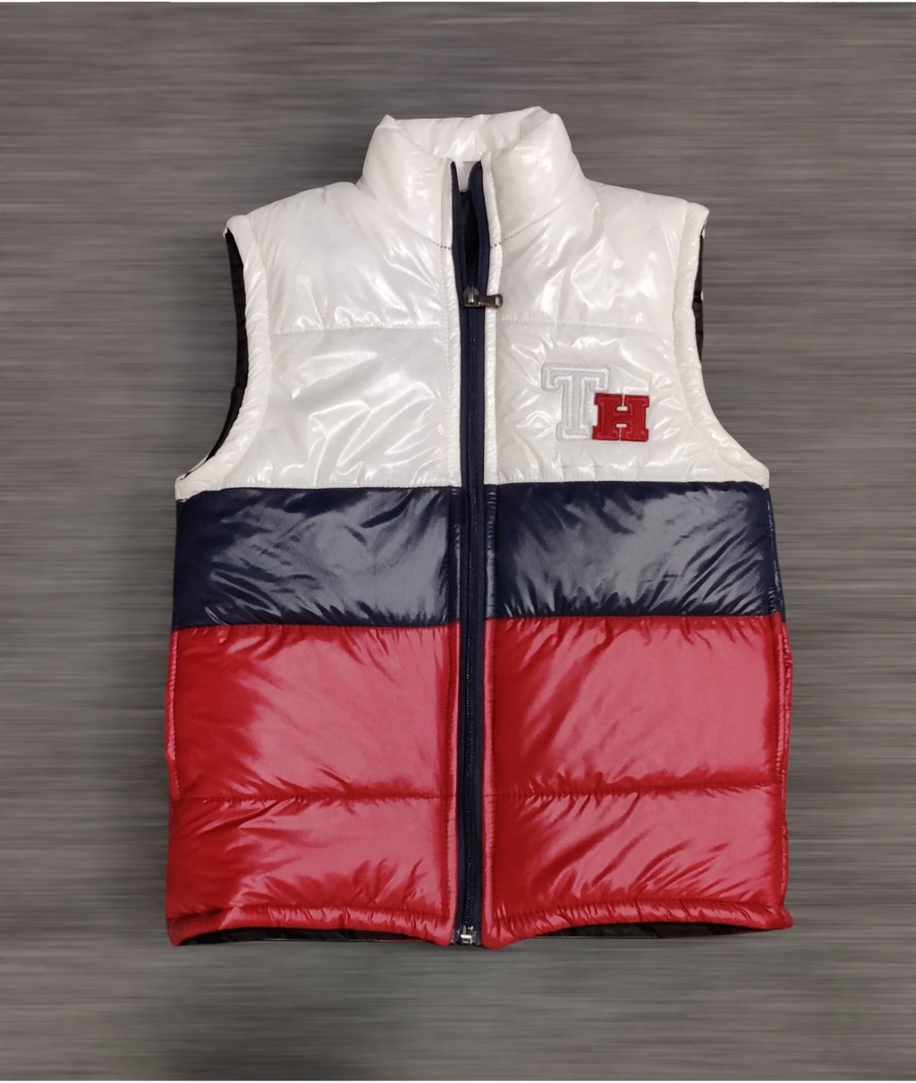 Tommy Hilfiger